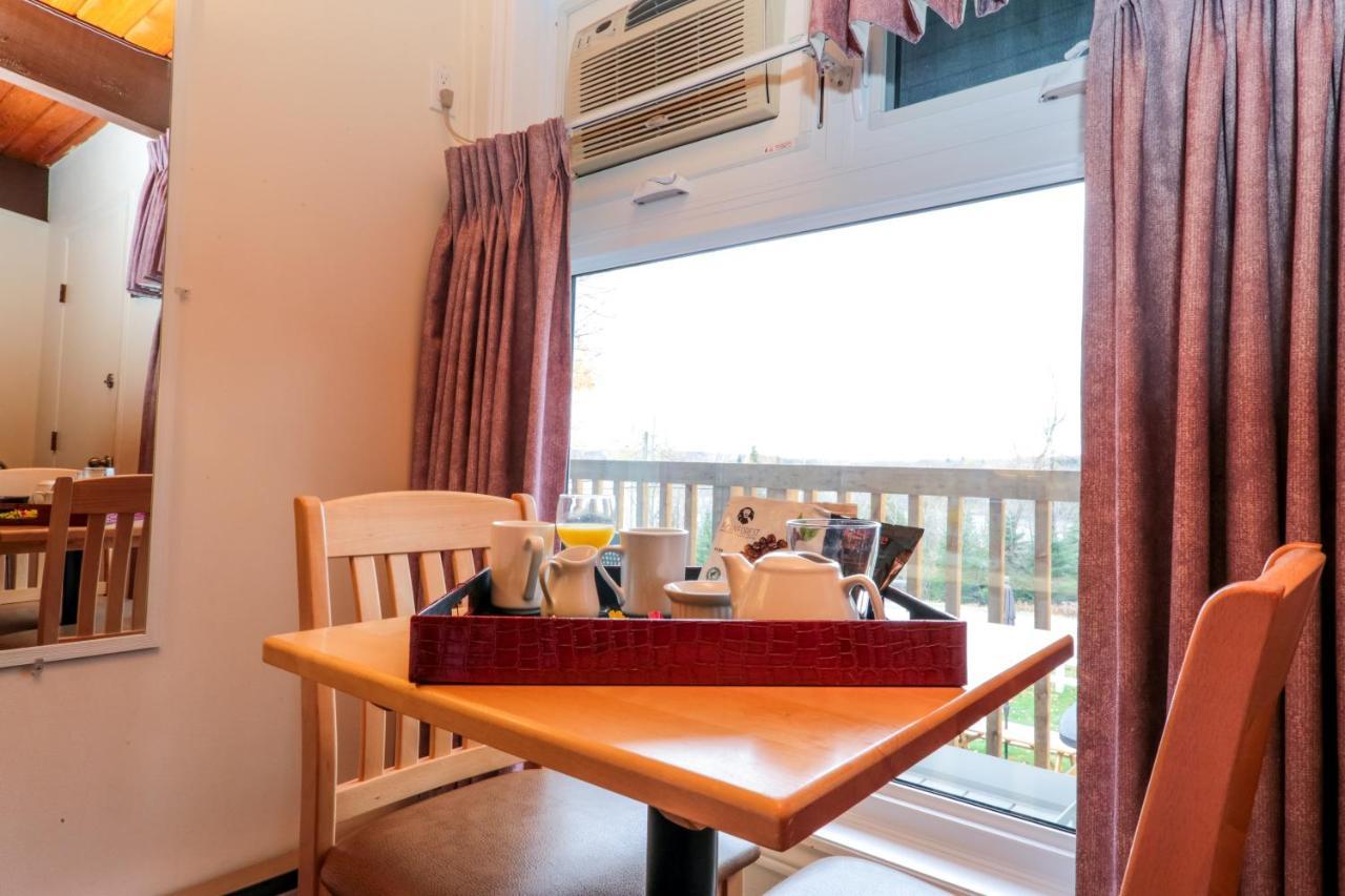 Lakeview Motel Haliburton Εξωτερικό φωτογραφία