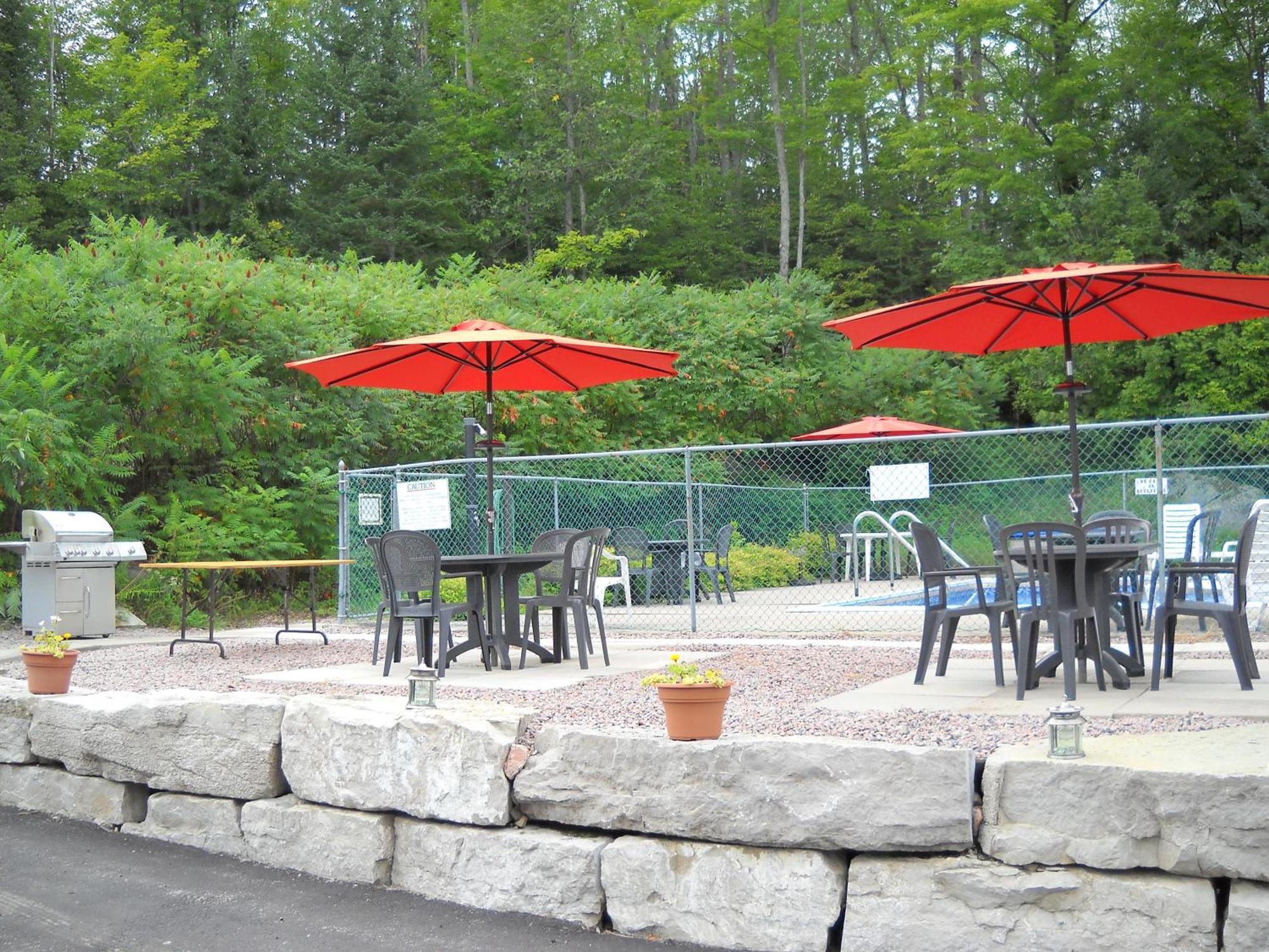 Lakeview Motel Haliburton Εξωτερικό φωτογραφία