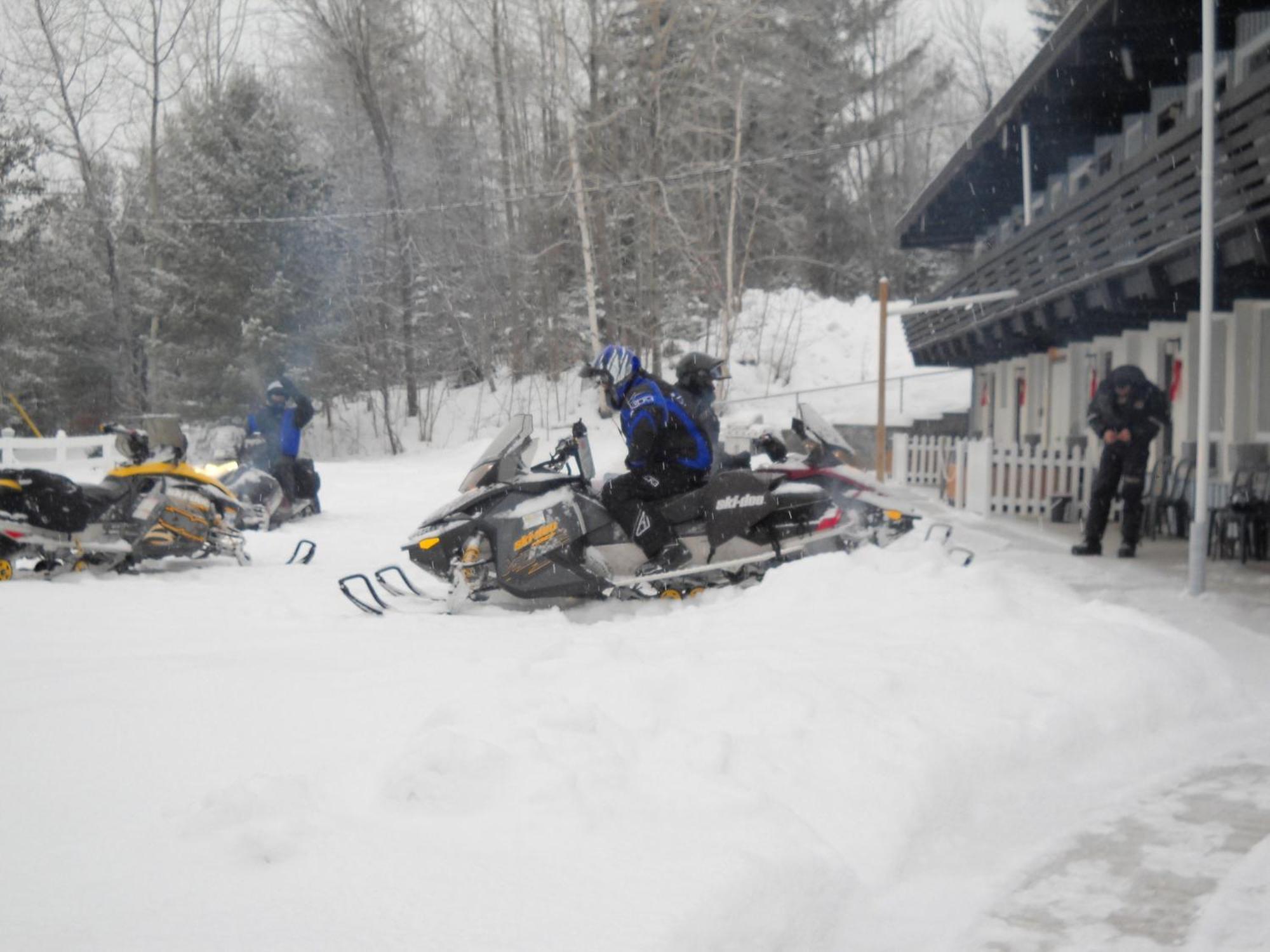 Lakeview Motel Haliburton Εξωτερικό φωτογραφία