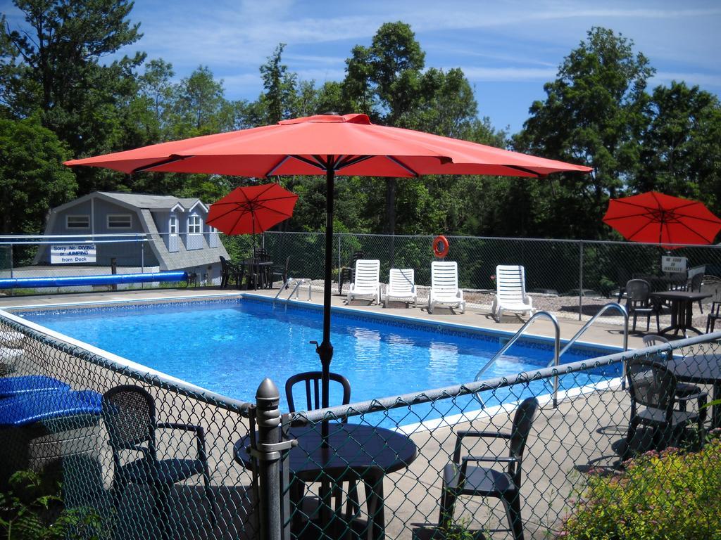 Lakeview Motel Haliburton Εξωτερικό φωτογραφία